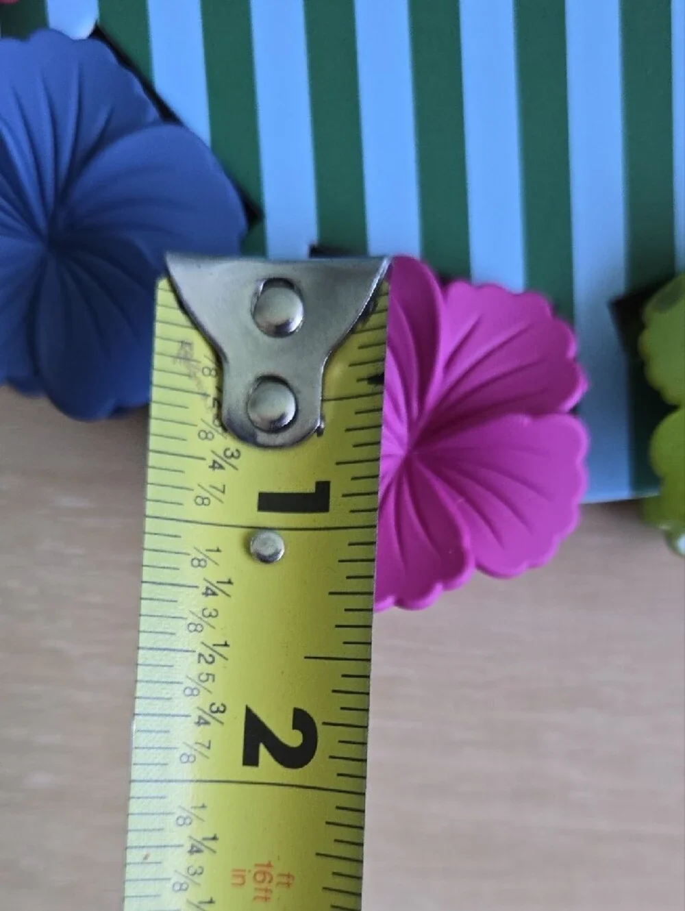 Piper•K Colorful Hibiscus Flower Hair Clips Set NEW